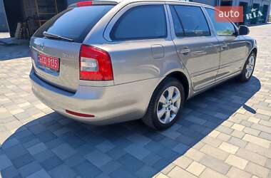 Универсал Skoda Octavia 2011 в 