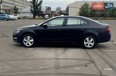 Ліфтбек Skoda Octavia 2019 в 