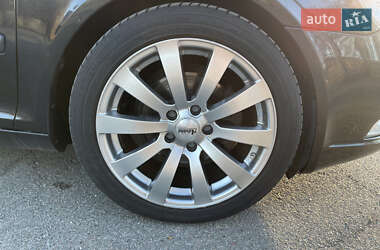 Универсал Skoda Octavia 2011 в 