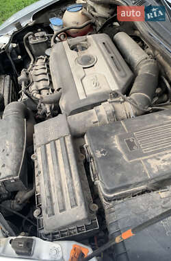 Лифтбек Skoda Octavia 2011 в 
