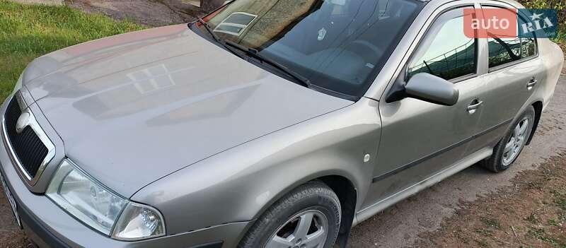 Лифтбек Skoda Octavia 2007 в Каменском