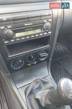 Ліфтбек Skoda Octavia 2006 в 
