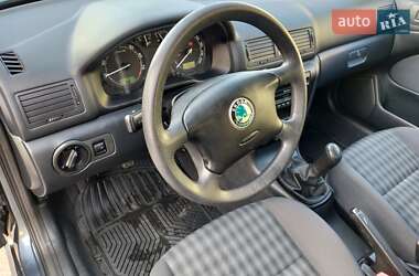 Ліфтбек Skoda Octavia 2006 в 