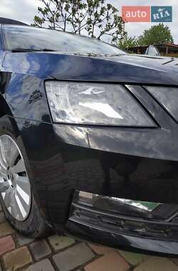 Ліфтбек Skoda Octavia 2017 в 