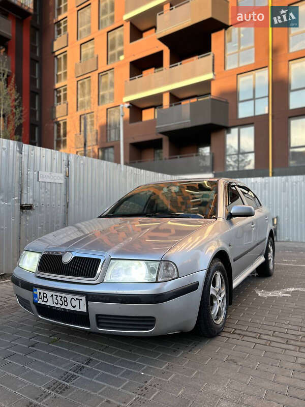 Лифтбек Skoda Octavia 2008 в Виннице