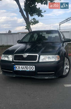 Лифтбек Skoda Octavia 2002 в 