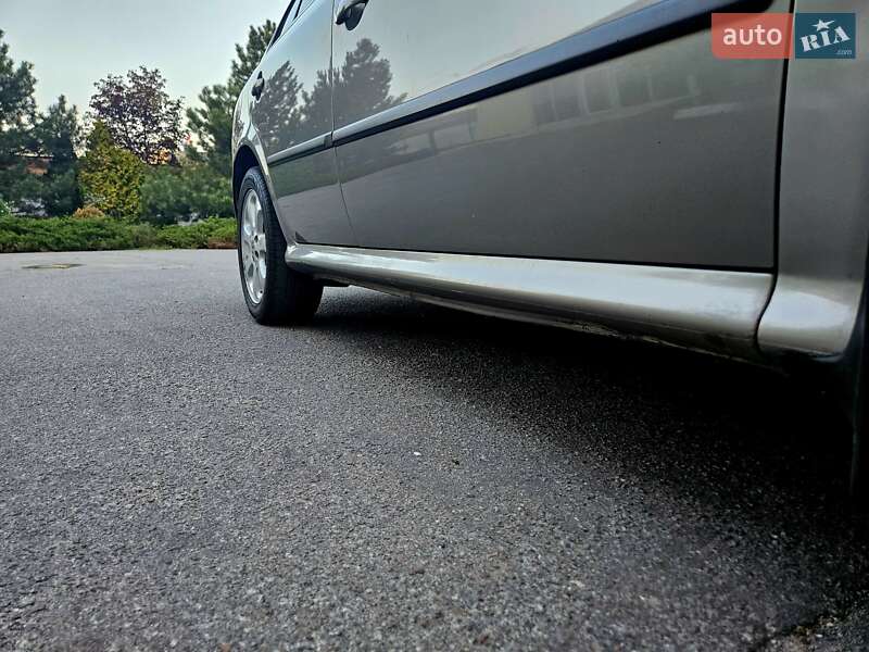 Ліфтбек Skoda Octavia 2007 в Полтаві