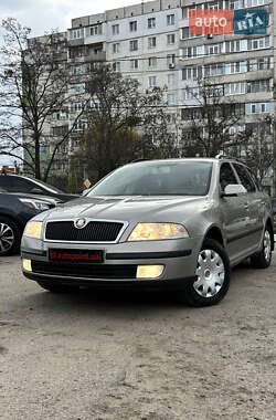 Универсал Skoda Octavia 2008 в Сумах