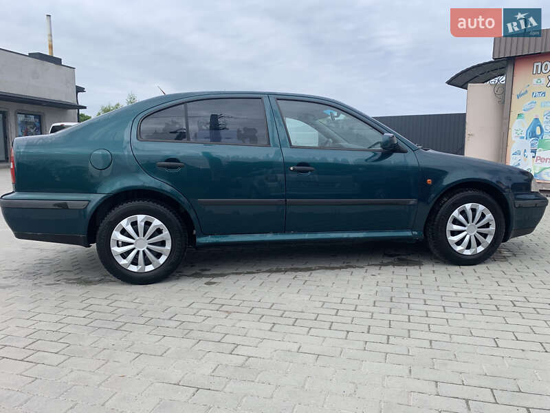 Ліфтбек Skoda Octavia 1999 в Вишнівці