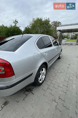 Лифтбек Skoda Octavia 2008 в 