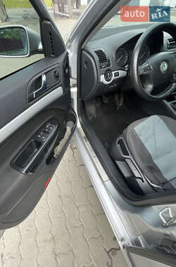 Лифтбек Skoda Octavia 2008 в 