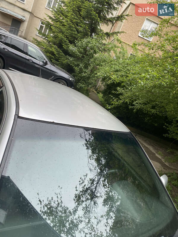 Ліфтбек Skoda Octavia 2002 в Івано-Франківську