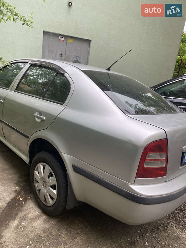 Ліфтбек Skoda Octavia 2002 в Івано-Франківську