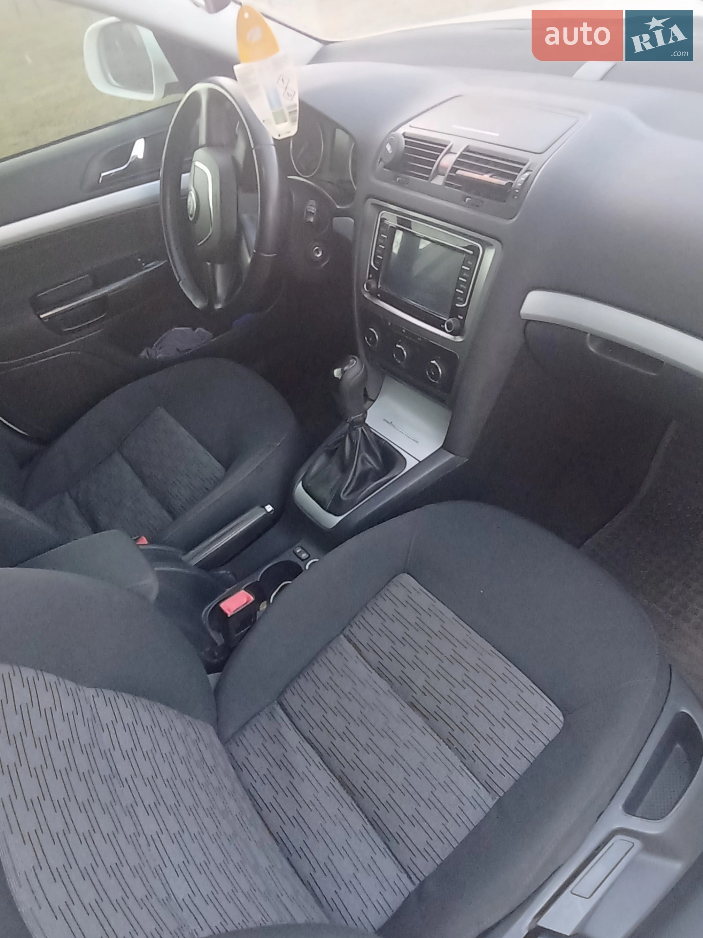 2011 Skoda Octavia - мініатюра 2