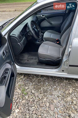 Ліфтбек Skoda Octavia 2008 в 