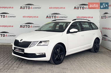 Универсал Skoda Octavia 2017 в Львове