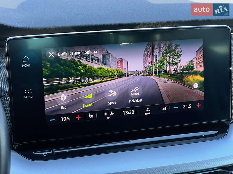 Универсал Skoda Octavia 2021 в Луцке
