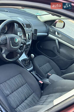 Универсал Skoda Octavia 2010 в 
