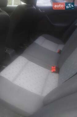 Лифтбек Skoda Octavia 2001 в 
