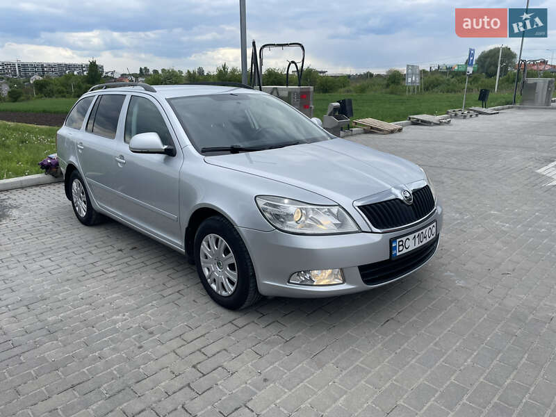 Универсал Skoda Octavia 2011 в Львове