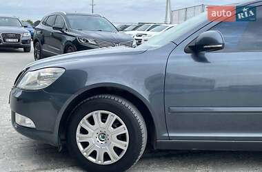 Лифтбек Skoda Octavia 2010 в 
