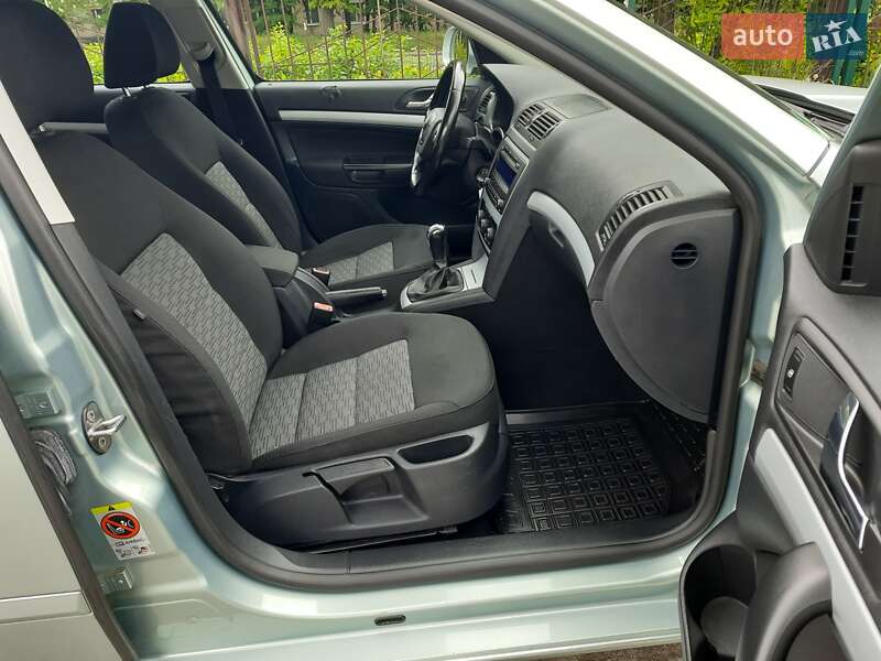 Универсал Skoda Octavia 2009 в Хмельницком