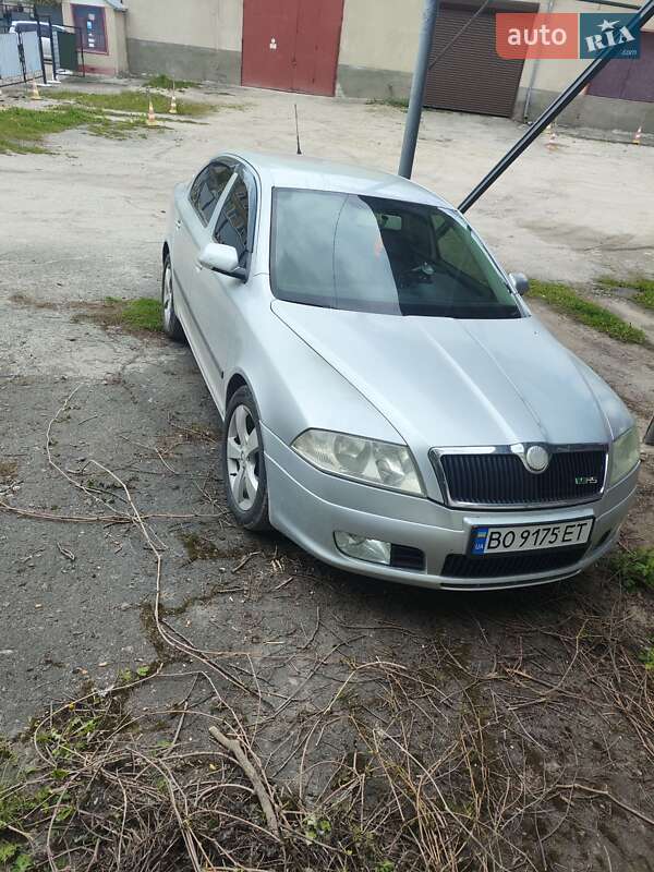 Ліфтбек Skoda Octavia 2006 в Тернополі
