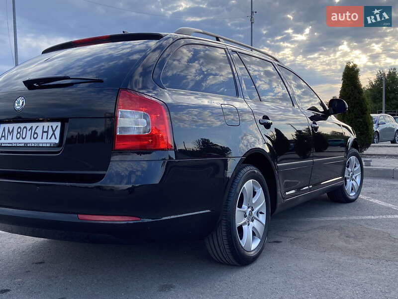 Универсал Skoda Octavia 2012 в Житомире