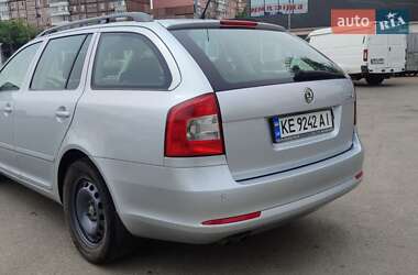 Универсал Skoda Octavia 2009 в 