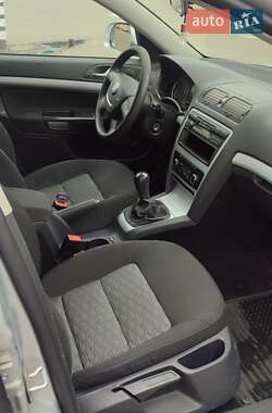 Универсал Skoda Octavia 2009 в 