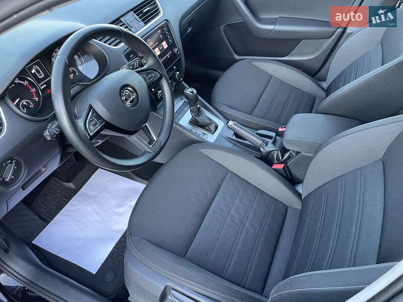 Універсал Skoda Octavia 2018 в Луцьку
