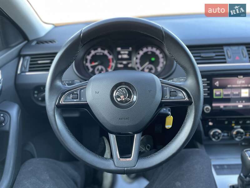 Універсал Skoda Octavia 2018 в Луцьку