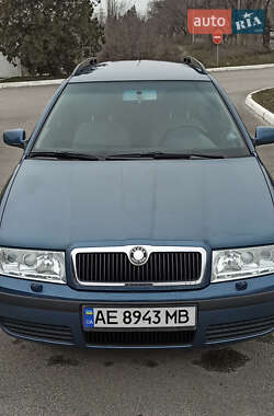 Универсал Skoda Octavia 2003 в Днепре