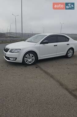 Лифтбек Skoda Octavia 2015 в 