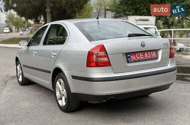 Ліфтбек Skoda Octavia 2006 в 