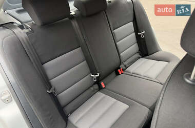 Ліфтбек Skoda Octavia 2006 в 