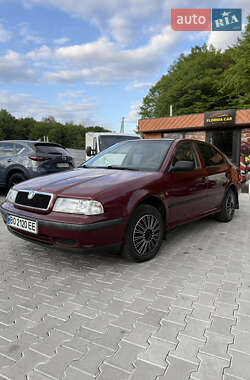 Лифтбек Skoda Octavia 1999 в 