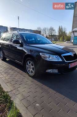 Универсал Skoda Octavia 2009 в 