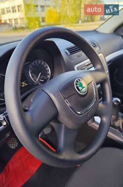 Универсал Skoda Octavia 2009 в 