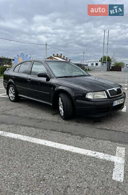 Лифтбек Skoda Octavia 2006 в Черновцах