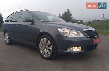 Универсал Skoda Octavia 2009 в Ровно