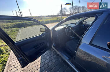Лифтбек Skoda Octavia 2006 в 