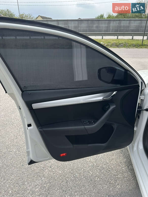 Универсал Skoda Octavia 2014 в Белой Церкви