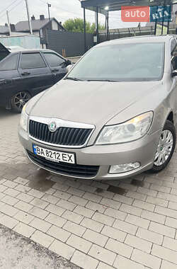 Ліфтбек Skoda Octavia 2012 в 