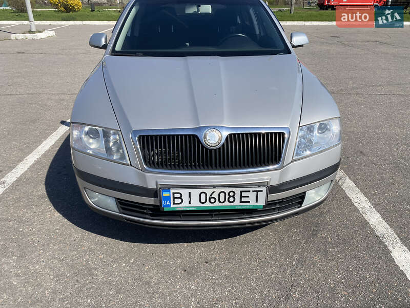 Лифтбек Skoda Octavia 2005 в Полтаве