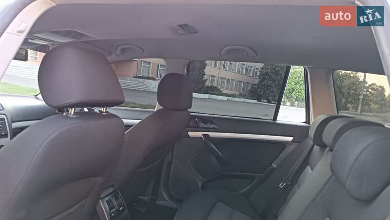 Універсал Skoda Octavia 2007 в Сарнах