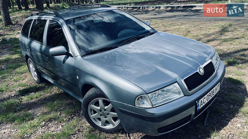 Универсал Skoda Octavia 2003 в Луцке