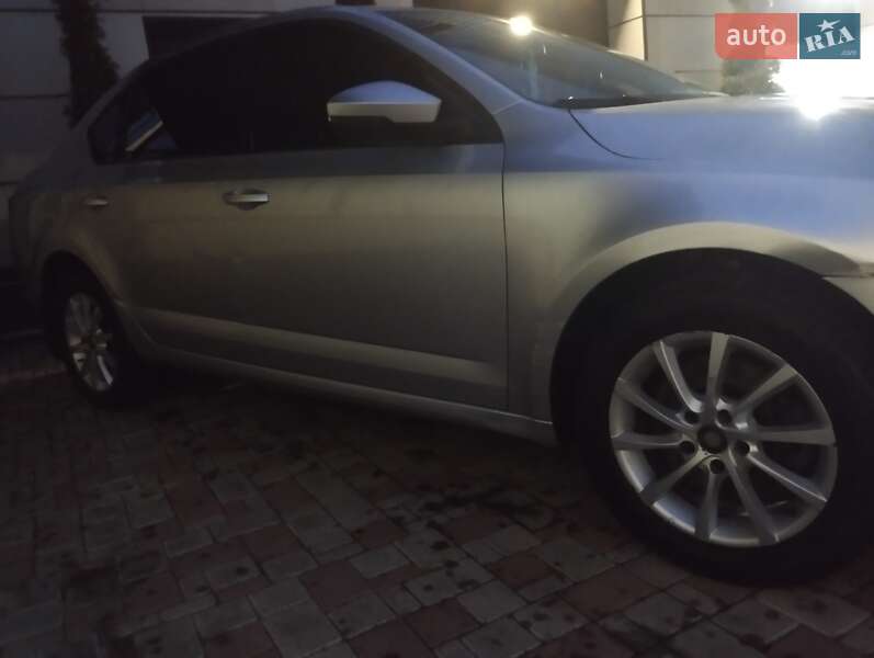 Ліфтбек Skoda Octavia 2013 в Краснопавлівці