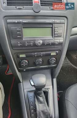 Лифтбек Skoda Octavia 2008 в 