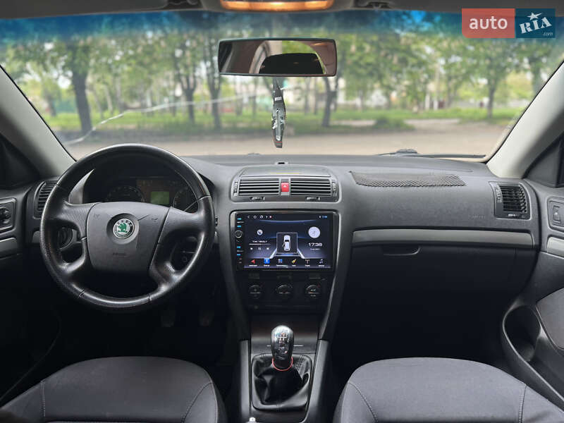 Лифтбек Skoda Octavia 2005 в Желтых Водах